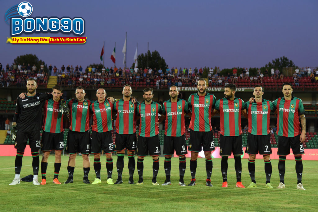 Ternana đấu với FC Bari