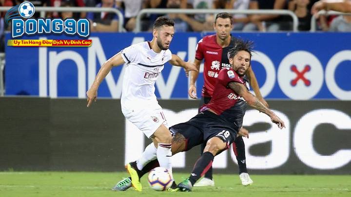 Milan đấu với Cagliari