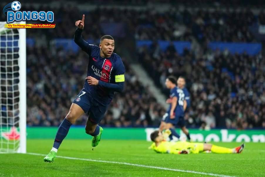 PSG đấu với Bayern Munich